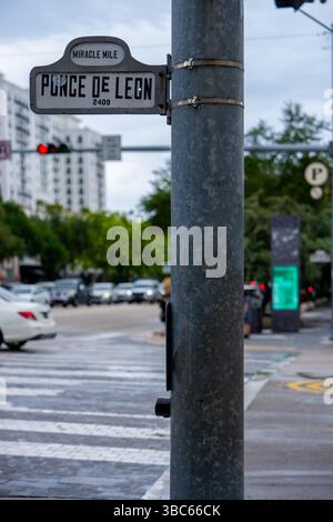 Miracle Mile, Ponce De Leon Street, cartello Coral Gables Miami Florida Foto Stock