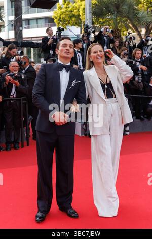 Festival de Cannes - lo schema fenicio Red Carpet Rupert Friend und Aimee Mullins bei der Premiere zu the Phoenician Scheme während der 78. Filmfestspiele a Cannes im Palais de Festival ore 18.05.2025. *** Festival de Cannes lo schema fenicio Red Carpet Rupert Friend e Aimee Mullins alla prima dello schema fenicio durante il Festival di Cannes 78 al Palais de Festival il 18 05 2025 Copyright: XEventpressxKochanx Foto Stock