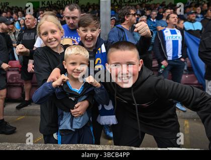 Attis Arena, Scunthorpe, Inghilterra, 18 maggio 2025. Tifosi di Chester in vista della partita finale dei play-off della National League North Scunthorpe United Scunthorpe United contro Chester all'Attis Arena. (Immagine di credito: ©Cody Froggatt/Alamy Live News) Foto Stock
