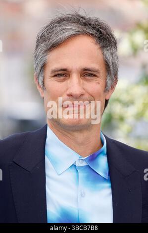 Gael Garcia Bernal beim Photocall zum Kinofilm 'Magalhães / Magallanes / Magellan' auf dem Festival de Cannes 2025 / 78. Internationale Filmfestspiele von Cannes am Palais des Festivals. Cannes, 19.05.2025 Foto Stock
