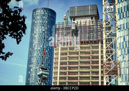 Alti edifici nell'area di New Jackson a Manchester, Regno Unito Foto Stock