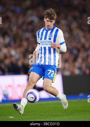 Harry Howell di Brighton e Hove Albion durante la partita di Premier League all'American Express Stadium di Brighton. Data foto: Lunedì 19 maggio 2025. Foto Stock