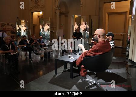 Bologna, Italia. 20 maggio 2025. Il cantante Giuliano Sangiorgi leader della band Negramaro durante la conferenza stampa per presentare il prossimo tour autunnale al Museo della citta di Bologna - Bologna, Italia, 20 maggio 2025 - foto : Michele Nucci credito: Live Media Publishing Group/Alamy Live News Foto Stock