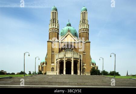 Basilica Nazionale del Sacro cuore, Koekelberg, Bruxelles, Basilica Nazionale del Sacro cuore, Basilica di Koekelberg, Basilique Nationale du Sac Foto Stock