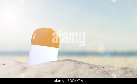 Bottiglia di crema solare in sabbia sulla spiaggia con spazio per il tuo testo Foto Stock