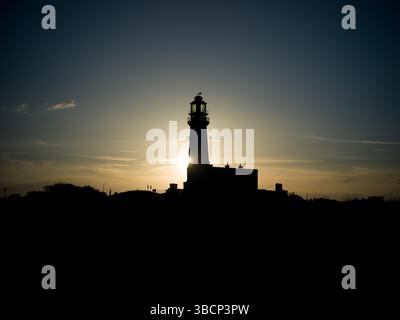 Bridlington, Regno Unito, 13 aprile 2025, faro di Flamborough Foto Stock