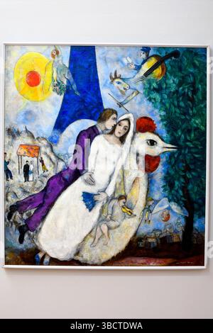 Les Mariés de la Tour Eiffel, 1938-1939, Marc Chagall, Georges Pompidou museo Parigi Francia. Foto Stock