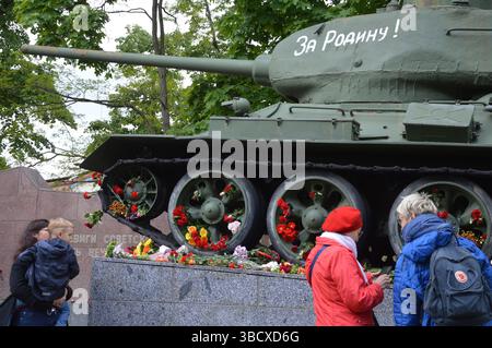 Berlino, Germania - 8 maggio 2025 - armi sovietiche della seconda guerra mondiale in mostra al Berlin-Karlshorst Museum durante il 80° anniversario della capitolazione della Germania. (Foto di Markku Rainer Peltonen) Foto Stock