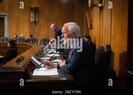 Washington, District of Columbia, USA. 20 maggio 2025. Il Sen. JOHN CORNYN (R-TX) interroga il Segretario di Stato Marco Rubio come testimonia davanti al Comitato per le relazioni estere del Senato, 20 maggio 2025 (Credit Image: © Douglas Christian/ZUMA Press Wire) SOLO USO EDITORIALE! Non per USO commerciale! Foto Stock