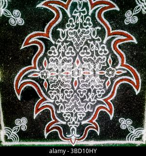 Rangoli, Design with Powder Chowk, Floral Rangoli on Festival. Foto Stock