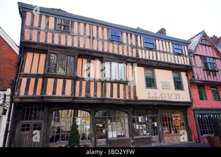 Edifici d'epoca in Westgate Street Gloucester Foto Stock