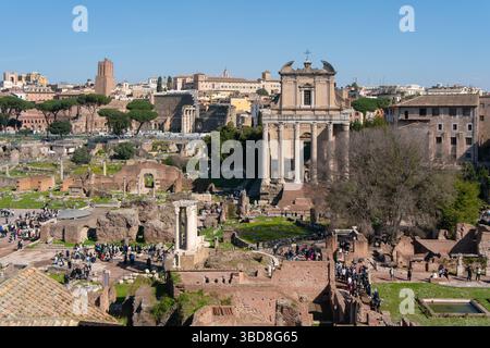 Vista panoramica del foro Romano di Roma, Italia Foto Stock