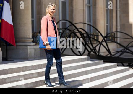 Parigi, Francia. 23 maggio 2025. Marie Barsacq, ministro dello sport, lascia il Consiglio dei ministri al Palais de l'Elysee, Parigi, 23 maggio 2025. Foto di Jeremy Paoloni/ABACAPRESS.COM credito: Abaca Press/Alamy Live News Foto Stock