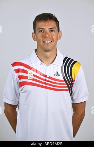 Rio Maior, Portogallo. 23 maggio 2025. Il funzionario sportivo Pablo Ruiz de Almiron Lanz posa per il fotografo durante il campo di allenamento annuale del Team Belgium (19-25/05), a Rio Maior, Portogallo, venerdì 23 maggio 2025. BELGA PHOTO ERIC LALMAND credito: Belga News Agency/Alamy Live News Foto Stock