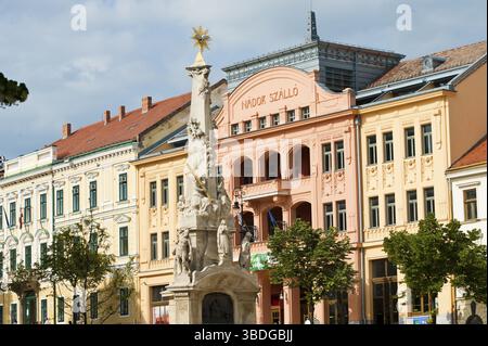 Main Square, Hotel Nador, Pecs, Ungheria, Fuenfkirchen, Szechenyi-ter Foto Stock