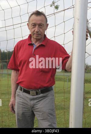 Giocatore di calcio nazionale e leggenda della RDT Joachim Streich al FC Hansa Rostock e 1.FC Magdeburg, calciatore nazionale della RDT e Legend Joachim S. Foto Stock