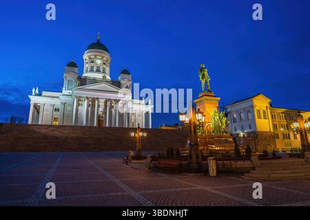 Cattedrale di Helsinki nel centro di Helsinki, Finlandia al tramonto Foto Stock