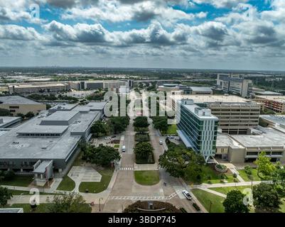 Vista aerea della University of Houston in Texas con vari edifici didattici Foto Stock