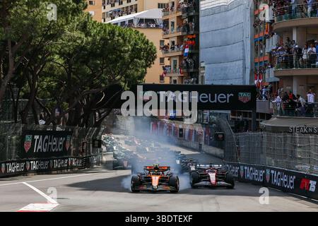 Monte Carlo. 26 maggio 2025. I piloti partono durante il Gran Premio di Formula 1 di Monaco sul circuito di Monaco di Monte Carlo, Monaco, 25 maggio 2025. Crediti: Qian Jun/Xinhua/Alamy Live News Foto Stock