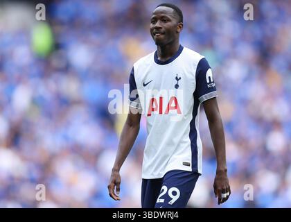 Londra, Inghilterra, 25 maggio 2025. Richarlison del Tottenham Hotspur durante la partita Tottenham Hotspur vs Brighton e Hove Albion Premier League allo stadio Tottenham Hotspur di Londra. Il credito immagine dovrebbe essere: Paul Terry / Sportimage Foto Stock