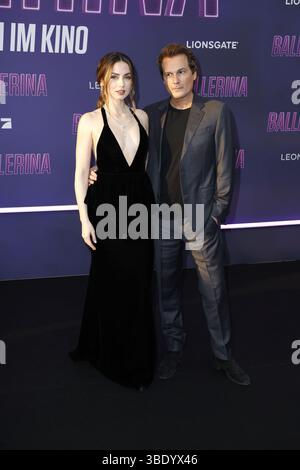 Ana de Armas und Len Wiseman bei der „da The Word of John Wick: Ballerina“ Film Premiere AM 26.05.2025 a Berlino Foto Stock