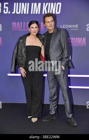 Ana de Armas und Len WisemanT bei derFrom The World of John Wick Ballerina Premiere im ZOO Palst Platz a Berlino AM 26.05.2025 *** Ana de Armas e Len WisemanT al The World of John Wick Ballerina premiere allo ZOO Palst Platz di Berlino il 26 05 2025 Foto Stock