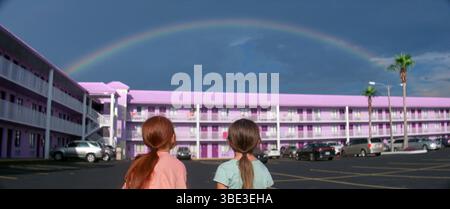The Florida Project anno : 2017 USA diretto da Sean Baker Brooklynn Prince, Valeria cotto Foto Stock