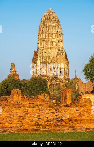 Thailandia, provincia di Ayutthaya, Parco storico di Ayutthaya, patrimonio dell'umanità dell'UNESCO, Wat Ratchaburana Foto Stock