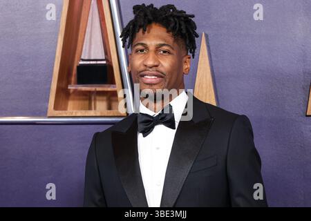 Las Vegas, Stati Uniti. 26 maggio 2025. LAS VEGAS, NEVADA, Stati Uniti d'America - MAGGIO 26: Jon Batiste arriva agli American Music Awards del 2025 tenuti al Fontainebleau di Las Vegas il 26 maggio 2025 a Las Vegas, Nevada, Stati Uniti. (Foto di Xavier Collin/Image Press Agency) credito: Image Press Agency/Alamy Live News Foto Stock