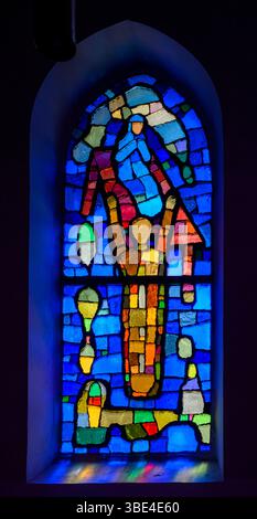 Vetrate colorate di Victor Sparre nella Chiesa Immanuel (tedesco: Immanuelkirche; norvegese: Immanuelkirken) una chiesa protestante nell'America-G. Foto Stock