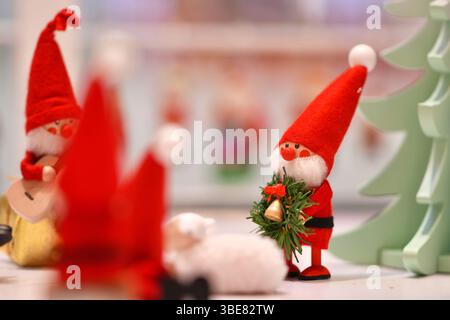 Carino feltro Babbo Natale Foto Stock