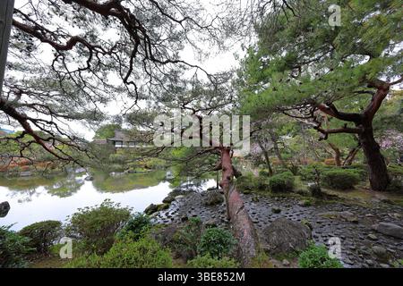 Santuario Heian, santuario shintoista e giardini paesaggistici a Okazaki Nishitennocho, Sakyo Ward, Kyoto, Giappone Foto Stock