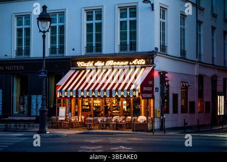 Ristorante nella zona di Montparnasse, Rive Gauche, Parigi, Francia Foto Stock