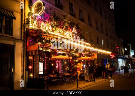 Ristorante nella zona di Montparnasse, Rive Gauche, Parigi, Francia Foto Stock