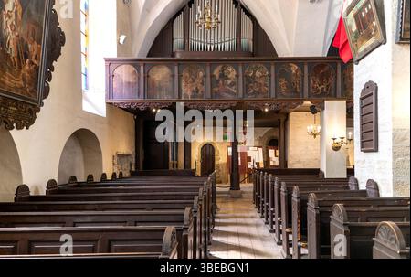 Interno della Chiesa dello Spirito Santo Tallinn Estonia Foto Stock