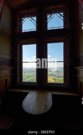 Suggestivo interno del castello di Hohenzollern. Hechingen, Germania Foto Stock
