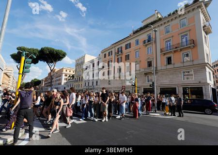 Roma, Italia. 29 maggio 2025. Marcia rumorosa contro i femminicidi da San Giovanni a San Lorenzo organizzata da Studentesse ed associazioni Ñ Roma Ñ Italia Ñ Gioved“ 29 maggio 2025 - Cronaca - (foto di Cecilia Fabiano/ Credit: LaPresse/Alamy Live News Foto Stock