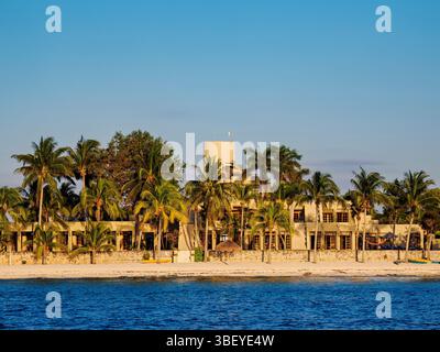 Costa occidentale al tramonto, Cozumel Island, Quintana Roo State, Messico Foto Stock