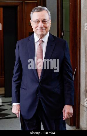 Roma, Italia. 30 maggio 2025. Mario Draghi durante la presentazione della relazione annuale della Banca d'Italia, Roma, Venerdì 30 maggio 2025 (foto Roberto Monaldo/LaPresse) Mario Draghi durante la presentazione del rapporto annuale Banca d'Italia, Roma, venerdì 30 maggio 2025 (foto di Roberto Monaldo/LaPresse) Credit: LaPresse/Alamy Live News Foto Stock