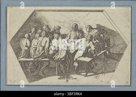 Città del Vaticano, Raffaello, Italia, Borgianni, Orazio, dipinti nella Loggia di Raffaello, ultima cena, verso - timbrato, Cristo siede con i suoi discepoli intorno a un tavolo all'ultima cena., stampa, altezza 140 mm, larghezza 226 mm, 1578 - 1616-01-11, stampatrice, 1615 - 1615, carta, incisione, 1483-04-07 - 1520-04-07, dopo la verniciatura di Foto Stock