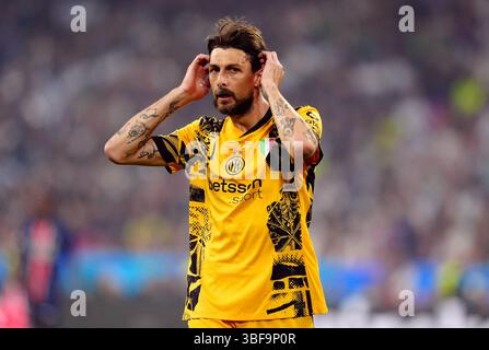 Francesco Acerbi dell'Inter Milan durante la finale di UEFA Champions League alla Munich Football Arena di Monaco, Germania. Data foto: Sabato 31 maggio 2025. Foto Stock