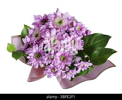 Bouquet di crisantemi rosa, isolare su bianco Foto Stock