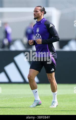 Herzogenaurach, Germania. 1 giugno 2025. Fussball Training Nationalmannschaft am 01.06.2025 am Homeground a Herzogenaurach Leroy sane ( Deutschland ) foto: Revierfoto credito: ddp media GmbH/Alamy Live News Foto Stock
