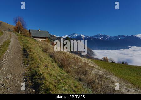 Francia Savoie Maurienne Jarrier : mer de nuages Foto Stock