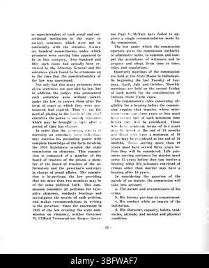 Questo opuscolo, scritto da John H. Klinger nel 1938, esamina le questioni relative alla prigione e alla libertà vigilata all'interno del sistema giudiziario penale dell'Indiana. Include discussioni sulla riabilitazione, la condanna e le sfide che devono affrontare le correzioni e la gestione della libertà vigilata nello Stato. Foto Stock