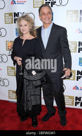 Carol Kane e Tony Danza alla 50esima edizione del New York Film Festival Opening Night Gala di "Life of Pi" all'Alice Tully Hall, Lincoln Center a New York City - 28 settembre 2012 Foto Stock