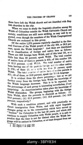 Il lavoro del reverendo Daniel Jenkins Williams del 1913 esamina gli adattamenti religiosi, culturali e sociali della comunità gallese durante il loro insediamento a Columbus, Ohio. Lo studio include il ruolo di Williams come ministro e i suoi risultati accademici, tra cui un dottorato di ricerca presso l'Ohio State University. Foto Stock