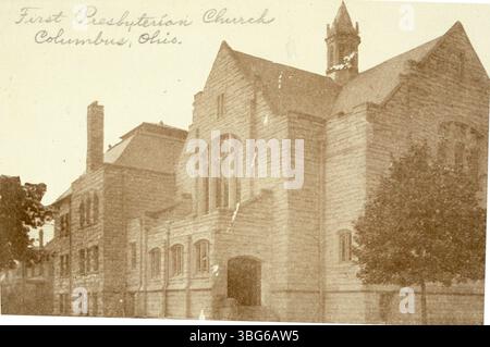 Questa immagine in bianco e nero mostra l'esterno della prima chiesa presbiteriana a Columbus, Ohio, che si trasferì nella sua posizione attuale all'angolo sud-est di Bryden Road e Ohio Avenue nel 1900. Foto Stock