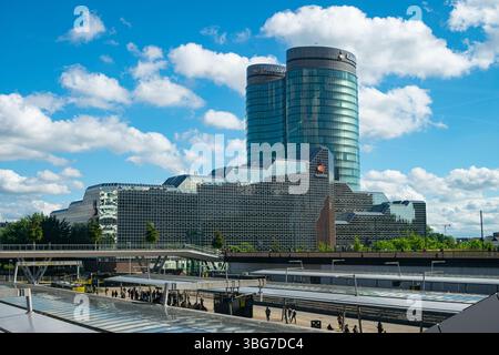 Sede principale del gruppo Rabobank nel centro della città di Utrecht, Paesi Bassi Foto Stock