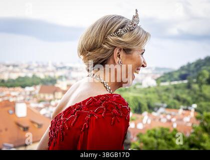 Praga, Repubblica Ceca. 4 giugno 2025. 19:27:12 PRAGA, 04-06-2025, Villa KramarovaRe Willem Alexander e la Regina Máxima fanno una visita di Stato nella Repubblica Ceca su invito del Presidente. FOTO: NLBeeld/POOL/Patrick van KatwijkIn foto: La coppia reale durante un incontro con il primo ministro della Repubblica Ceca, Petr fiala. Crediti: NL Beeld / Patrick van Emst crediti: NL Beeld/Alamy Live News Foto Stock